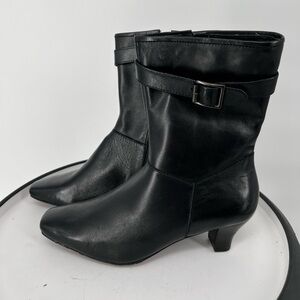 EDDIE BAUER NWOT LEATHER HEELED BOOTS FASHION BUCKLE SLIP RESISTANT BUTTER‎ SOFT